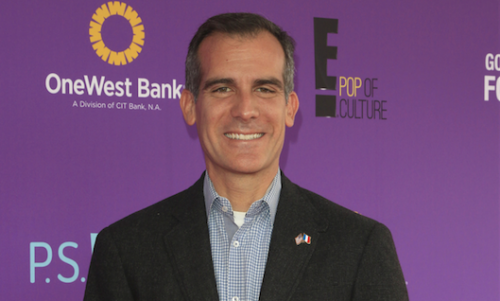 Activists bring toilets to Garcetti's Office